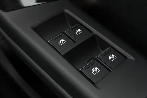 45 of 64 for Audi Q6 E-Tron Q6 SUV Sport e-tron performance 225,00 kW