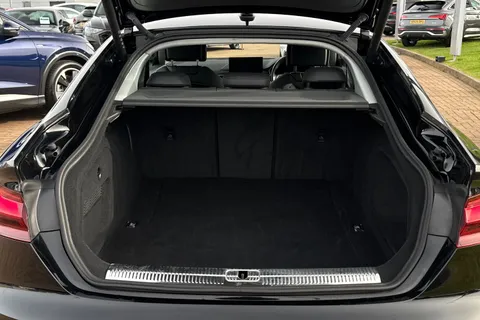 YA23NXC Audi A5 MY23.5 Sport 35 TFSI 150 PS S tronic Thumbnail #7