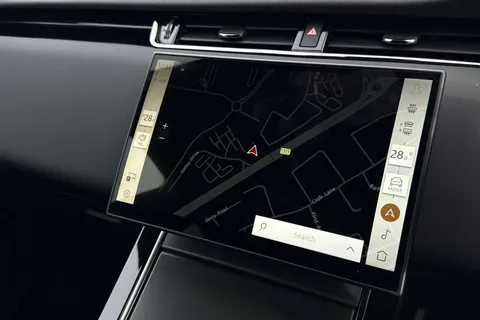 12 of 48 for Land Rover Range Rover Evoque 2.0 D200 Dynamic SE 5dr