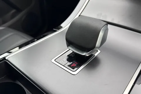 14 of 48 for Land Rover Range Rover Evoque 2.0 D200 Dynamic SE 5dr