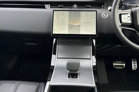 15 of 48 for Land Rover Range Rover Evoque 2.0 D200 Dynamic SE 5dr