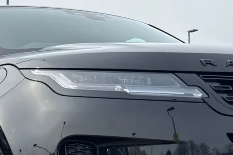 18 of 48 for Land Rover Range Rover Evoque 2.0 D200 Dynamic SE 5dr