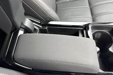 44 of 48 for Land Rover Range Rover Evoque 2.0 D200 Dynamic SE 5dr