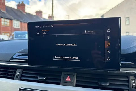 YO73PNJ Audi A4 Avant 2.0 TFSI 40 S line S Tronic Euro 6 (s/s) 5dr Thumbnail #34