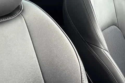 LS18ETA Nissan Qashqai 1.2 DIG-T Tekna Euro 6 (s/s) 5dr Thumbnail #38