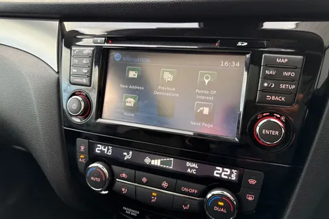 LS18ETA Nissan Qashqai 1.2 DIG-T Tekna Euro 6 (s/s) 5dr Thumbnail #51