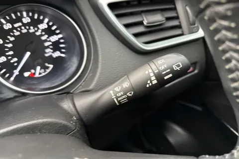 LS18ETA Nissan Qashqai 1.2 DIG-T Tekna Euro 6 (s/s) 5dr Thumbnail #59