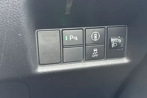 SH72CVK Honda Jazz 1.5 i-MMD Hybrid SR 5dr eCVT Thumbnail #37