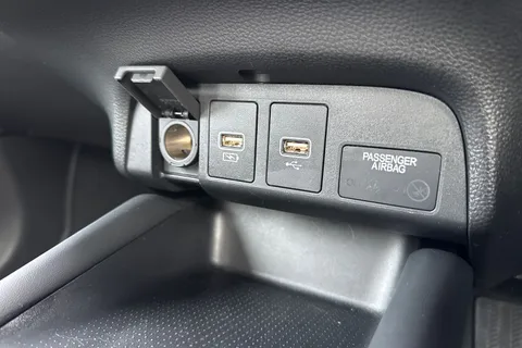 SH72CVK Honda Jazz 1.5 i-MMD Hybrid SR 5dr eCVT Thumbnail #42