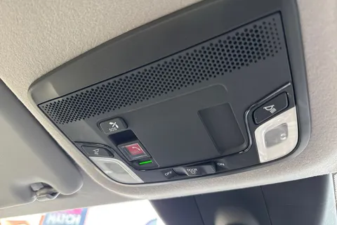 SH72CVK Honda Jazz 1.5 i-MMD Hybrid SR 5dr eCVT Thumbnail #45