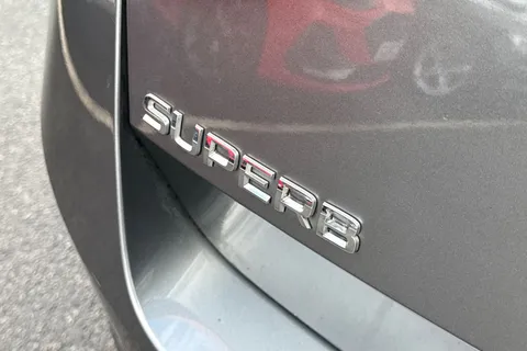 CY73FHH Škoda Superb 1.4 TSI iV 13kWh SE Technology DSG Euro 6 (s/s) 5dr Thumbnail #31