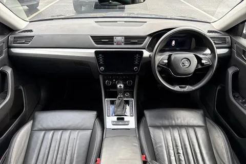 CY73FHH Škoda Superb 1.4 TSI iV 13kWh SE Technology DSG Euro 6 (s/s) 5dr Thumbnail #37