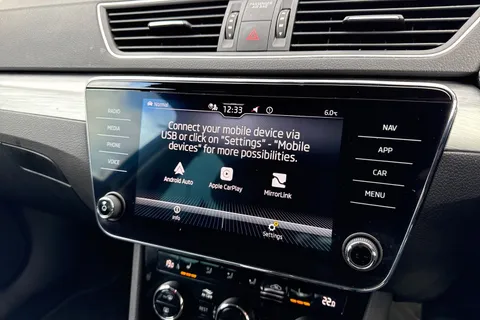 CY73FHH Škoda Superb 1.4 TSI iV 13kWh SE Technology DSG Euro 6 (s/s) 5dr Thumbnail #43