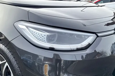 17 of 55 for Volkswagen ID.3 Pro Performance 58kWh 1ST Edition Auto 5dr