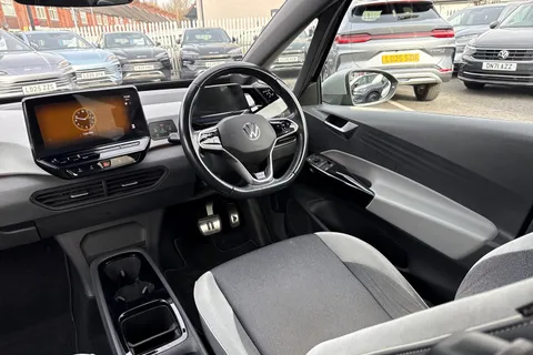 36 of 55 for Volkswagen ID.3 Pro Performance 58kWh 1ST Edition Auto 5dr
