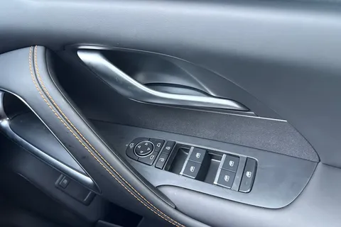  BYD Sealion 5 1.5 DM-i 12.96kWh Comfort CVT Auto Euro 6 (s/s) 5dr Thumbnail #18