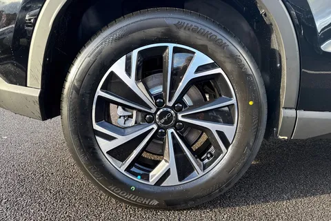  BYD Sealion 5 1.5 DM-i 12.96kWh Comfort CVT Auto Euro 6 (s/s) 5dr Thumbnail #24