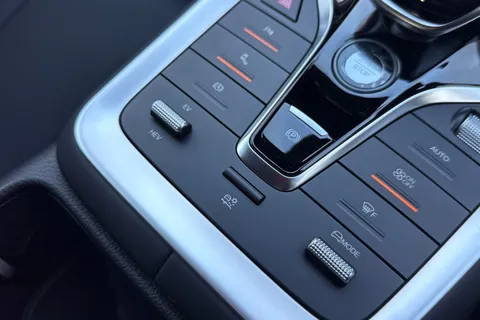  BYD Sealion 5 1.5 DM-i 12.96kWh Comfort CVT Auto Euro 6 (s/s) 5dr Thumbnail #46