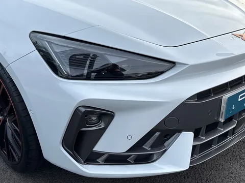 KM75HRG CUPRA Leon 1.5 eHybrid 204 V3 5dr DSG ** DELIVERY MILEAGE** Thumbnail #17