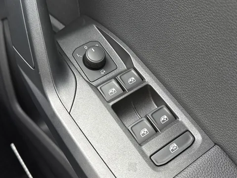 17 of 39 for SEAT Ibiza 1.0 TSI 115 FR Sport 5dr DSG **DELIVERY MILEAGE**