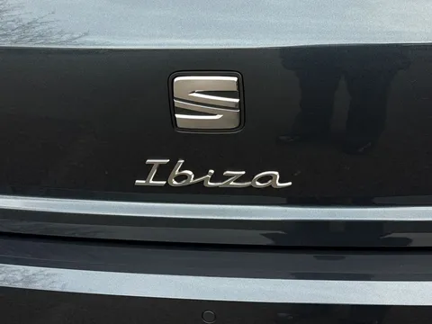 24 of 39 for SEAT Ibiza 1.0 TSI 115 FR Sport 5dr DSG **DELIVERY MILEAGE**