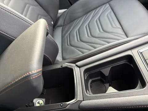 KM75HRG CUPRA Leon 1.5 eHybrid 204 V3 5dr DSG ** DELIVERY MILEAGE** Thumbnail #37