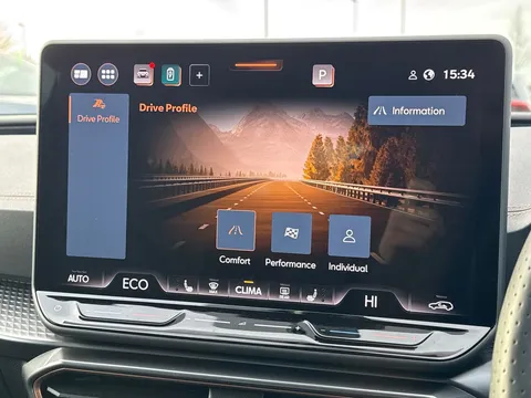 KM75HRG CUPRA Leon 1.5 eHybrid 204 V3 5dr DSG ** DELIVERY MILEAGE** Thumbnail #39