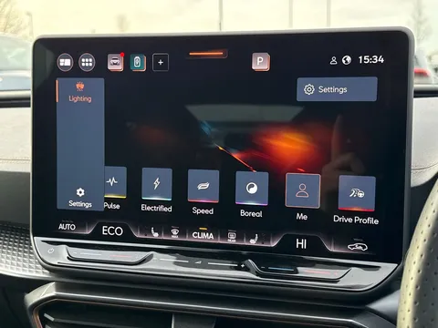 KM75HRG CUPRA Leon 1.5 eHybrid 204 V3 5dr DSG ** DELIVERY MILEAGE** Thumbnail #40