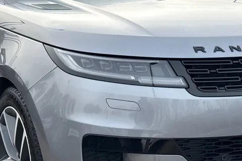 18 of 48 for Land Rover Range Rover Sport 3.0 D300 Dynamic SE 5dr