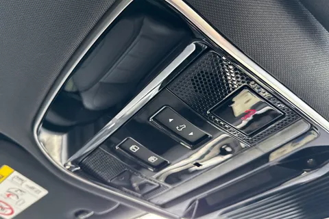 24 of 48 for Land Rover Range Rover Sport 3.0 D300 Dynamic SE 5dr