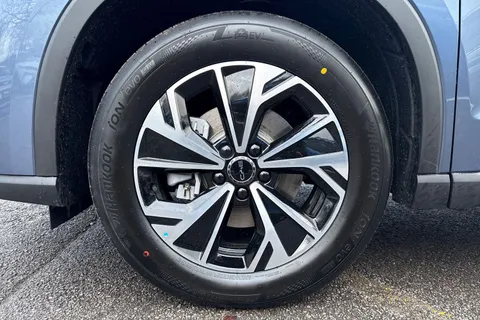  BYD Sealion 5 1.5 DM-i 12.96kWh Comfort CVT Auto Euro 6 (s/s) 5dr Thumbnail #7