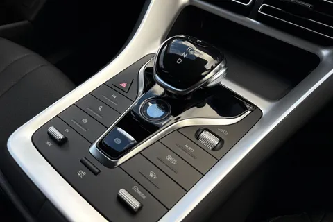  BYD Sealion 5 1.5 DM-i 12.96kWh Comfort CVT Auto Euro 6 (s/s) 5dr Thumbnail #20