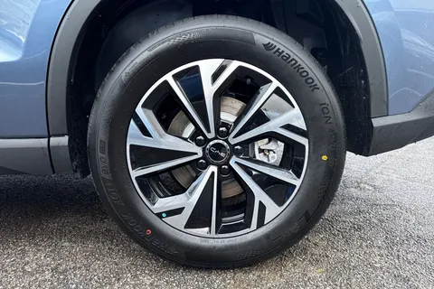  BYD Sealion 5 1.5 DM-i 12.96kWh Comfort CVT Auto Euro 6 (s/s) 5dr Thumbnail #22