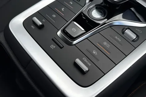  BYD Sealion 5 1.5 DM-i 12.96kWh Comfort CVT Auto Euro 6 (s/s) 5dr Thumbnail #40