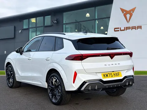 KM75HXF CUPRA Terramar 2.0 TSI 265 VZ2 5dr DSG 4Drive **DELIVERY MILEAGE** Thumbnail #3