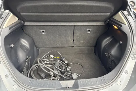 ND70HPU Nissan Leaf 40kWh N-Connecta Auto 5dr Thumbnail #7