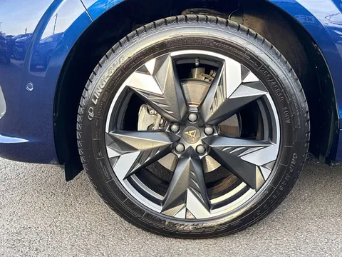 DC25RWF CUPRA Terramar 1.5 eTSI 150 V2 5dr DSG Thumbnail #24