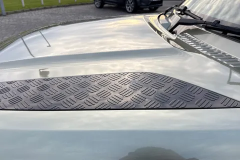 DP72HFH Land Rover Defender 90 3.0 D250 MHEV X-Dynamic SE SUV 3dr Diesel Auto 4WD Euro 6 (s/s) (250 ps) Thumbnail #30