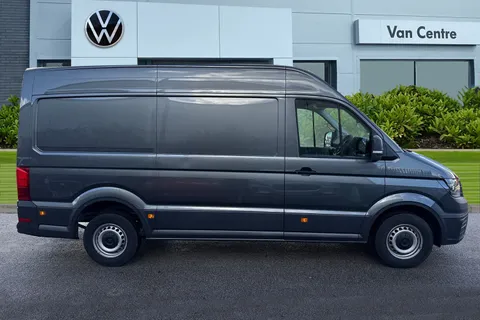 CX74ZPU Volkswagen Crafter 2.0 TDI CR35 Commerce FWD MWB High Roof Euro 6 (s/s) 5dr Thumbnail #4