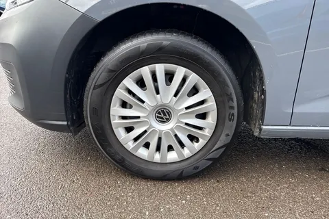 CX25LLR Volkswagen Caddy 2.0 TDI C20 Commerce SWB Euro 6 (s/s) 5dr Thumbnail #10