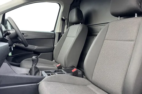 CX25LLR Volkswagen Caddy 2.0 TDI C20 Commerce SWB Euro 6 (s/s) 5dr Thumbnail #16