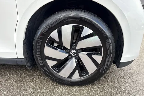 CX75HZH Volkswagen Id. Buzz Cargo Pro 79kWh Commerce Auto 4Motion 5dr Thumbnail #14