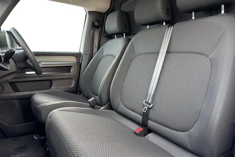 CX75HZH Volkswagen Id. Buzz Cargo Pro 79kWh Commerce Auto 4Motion 5dr Thumbnail #17