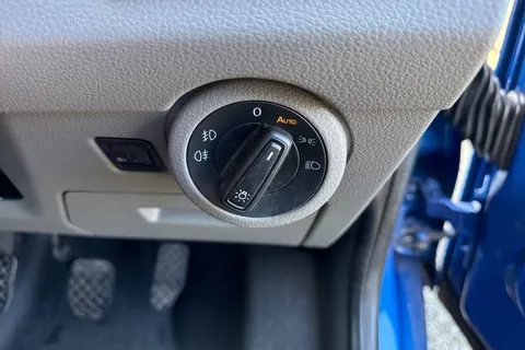 CX72NTE Volkswagen Transporter 2.0 TDI T30 Highline FWD SWB Euro 6 (s/s) 5dr Thumbnail #28