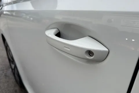 CX75HZH Volkswagen Id. Buzz Cargo Pro 79kWh Commerce Auto 4Motion 5dr Thumbnail #28