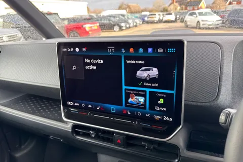 CX75HZH Volkswagen Id. Buzz Cargo Pro 79kWh Commerce Auto 4Motion 5dr Thumbnail #34