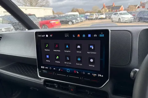 CX75HZH Volkswagen Id. Buzz Cargo Pro 79kWh Commerce Auto 4Motion 5dr Thumbnail #35