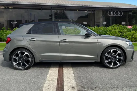PN75FOT Audi A1 Black Edition 30 TFSI  116 PS S tronic Thumbnail #4