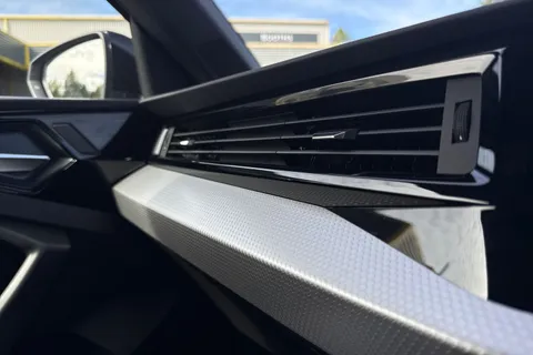 PN75FOT Audi A1 Black Edition 30 TFSI  116 PS S tronic Thumbnail #43