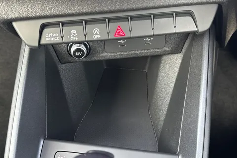 PN75FOT Audi A1 Black Edition 30 TFSI  116 PS S tronic Thumbnail #44